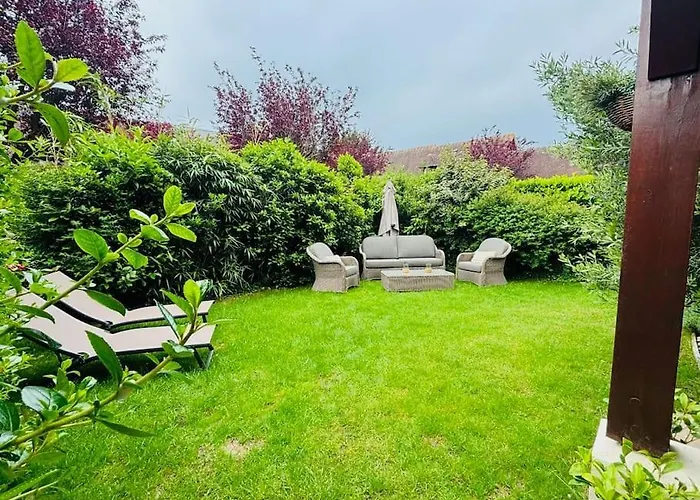 Le Sublime Olivier Normand, 3p Cosy Et Luxe Avec Jardin, Piscine & Tennis, Velos